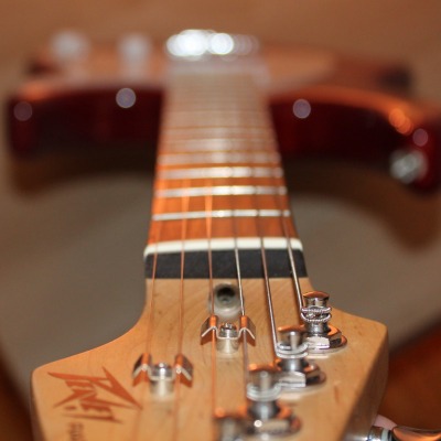 гитара струны гриф