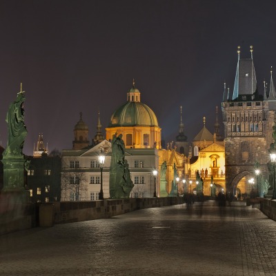 Чехия Прага Карлов мост ночь