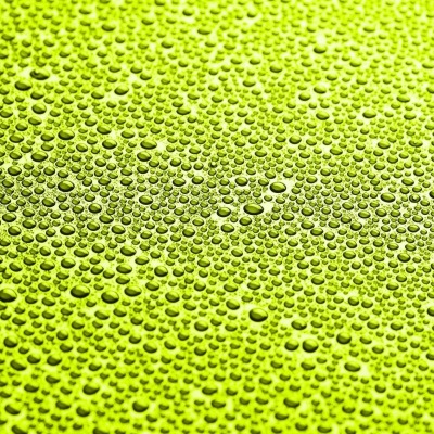 зеленый поверхность капли